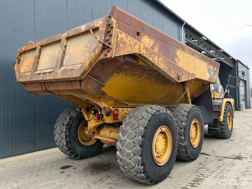 CAT 730 Dumpperit