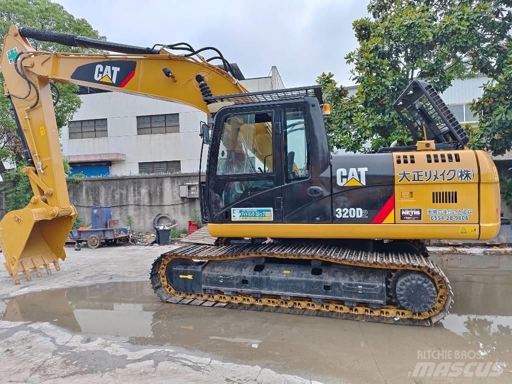 CAT 320 D2 Telakaivukoneet