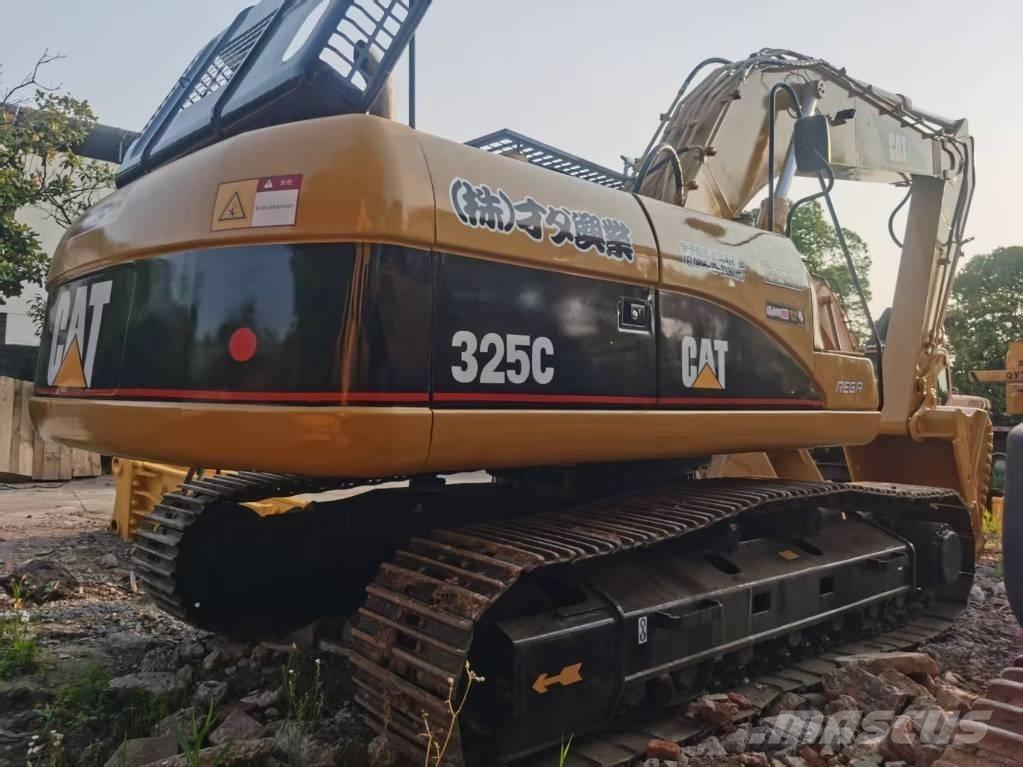 CAT 325 C Telakaivukoneet