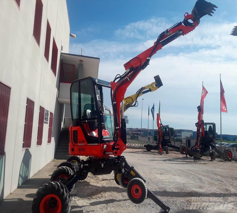 Euromach R25 Amfibio-kaivinkoneet