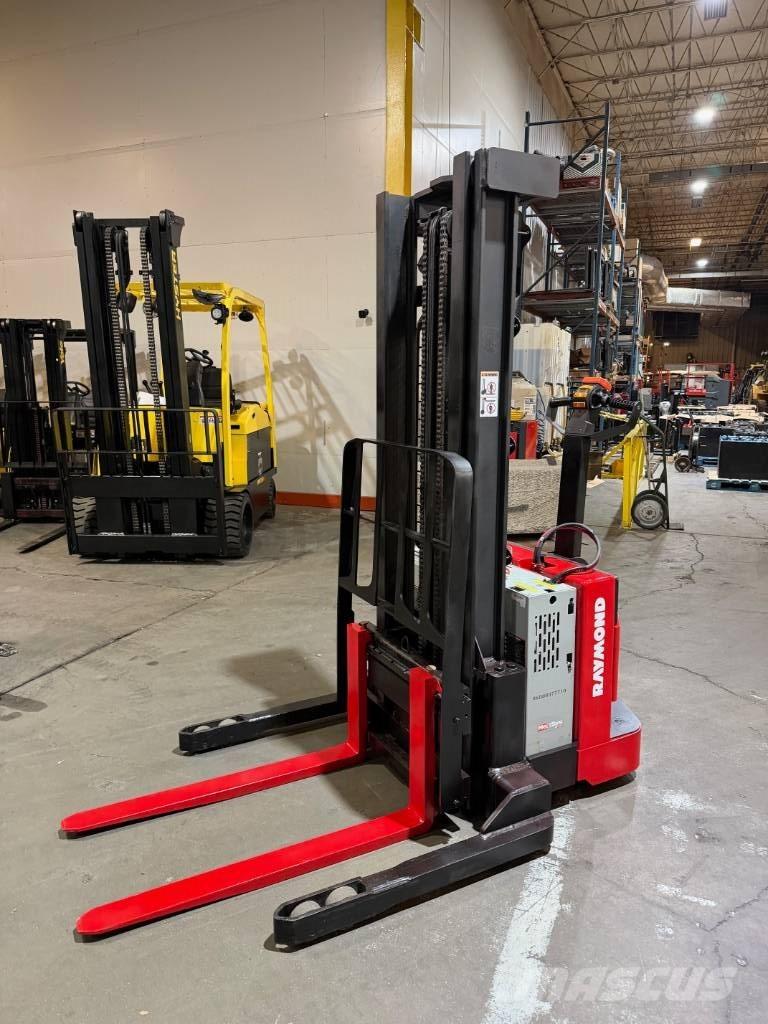 Raymond RSS40 Ajettavat pinoamisvaunut