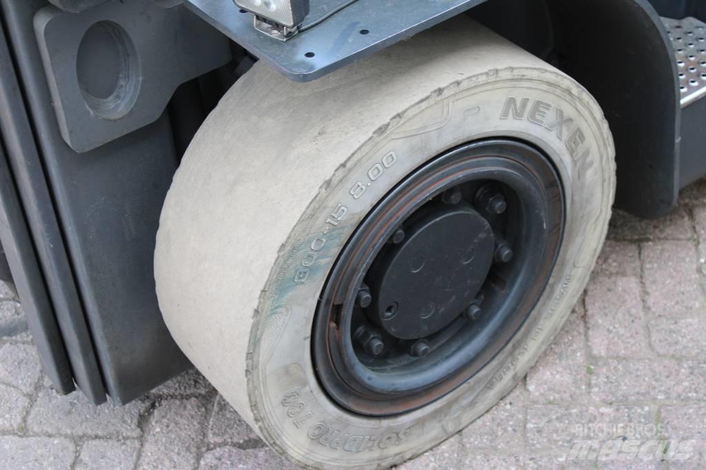 Doosan G 55 C-7 Nestekaasutrukit