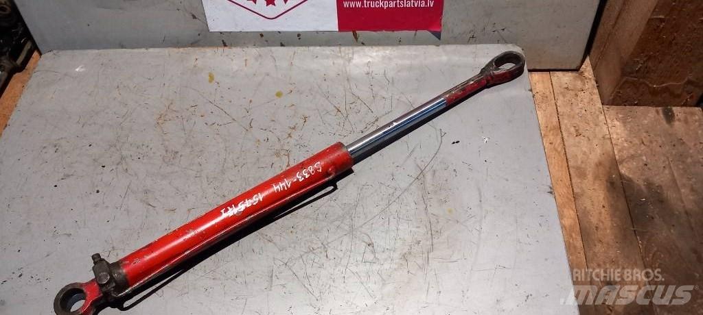 Scania 113.    1575171 Hydrauliikka