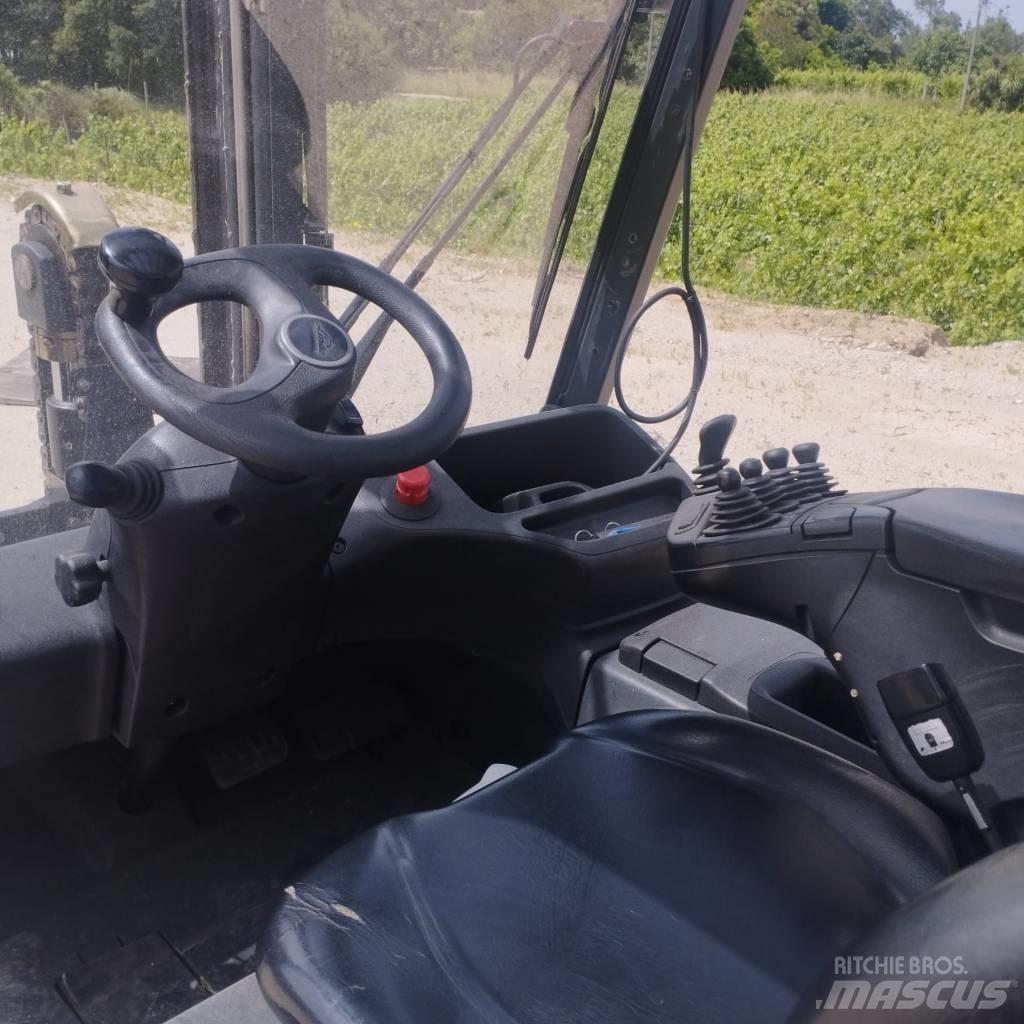 Linde E 25 Sähkötrukit