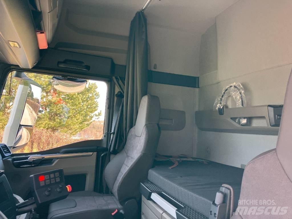 MAN TGX 35.520 Sora- ja kippiautot