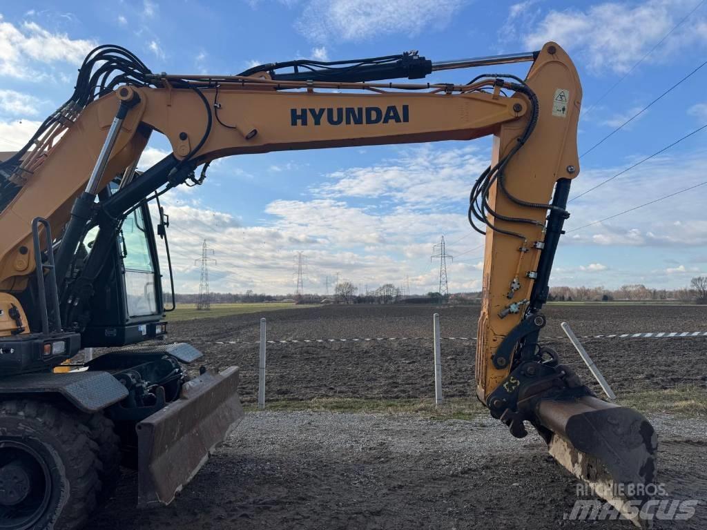 Hyundai HW140 Pyöräkaivukoneet