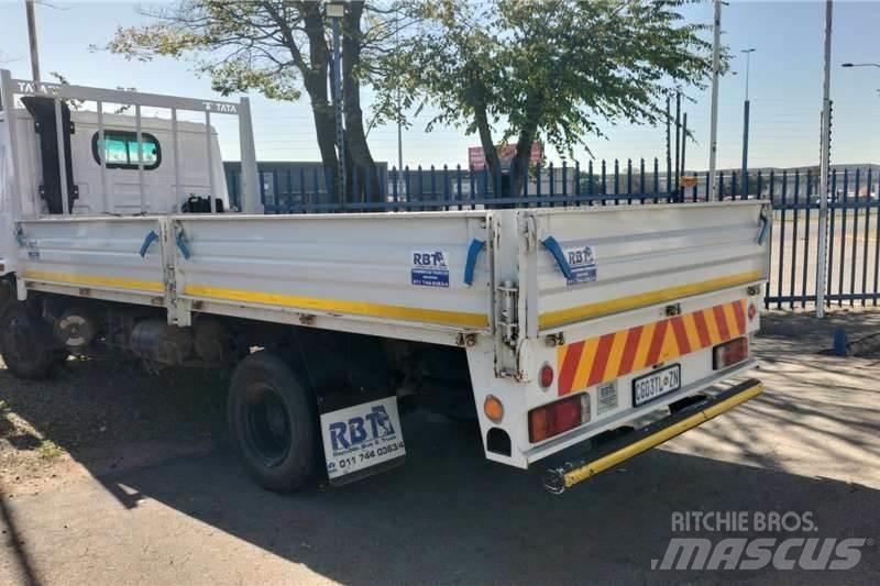 Tata LPT 813 Muut kuorma-autot