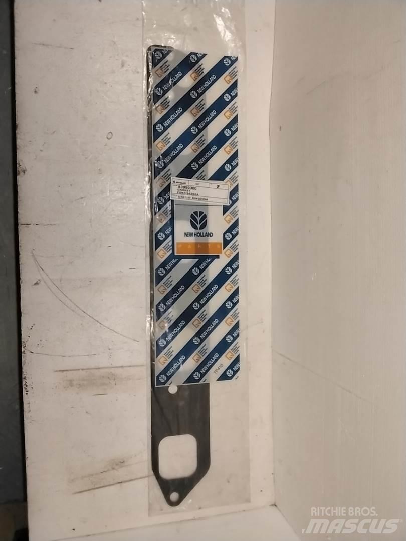 Ford 83999300 Moottorit