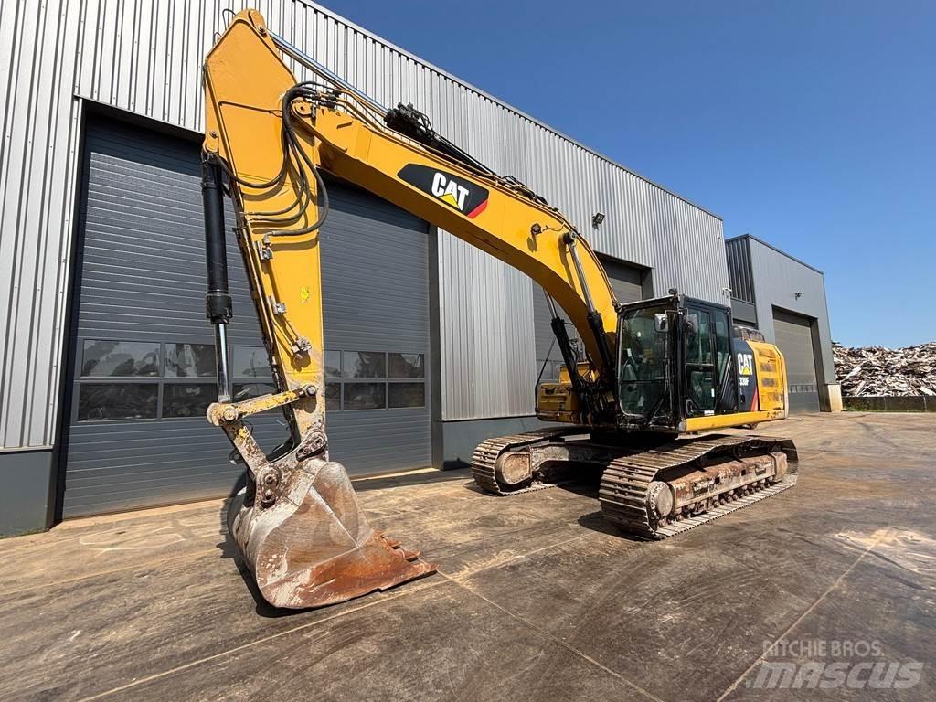 CAT 330FL Erikoiskaivinkoneet