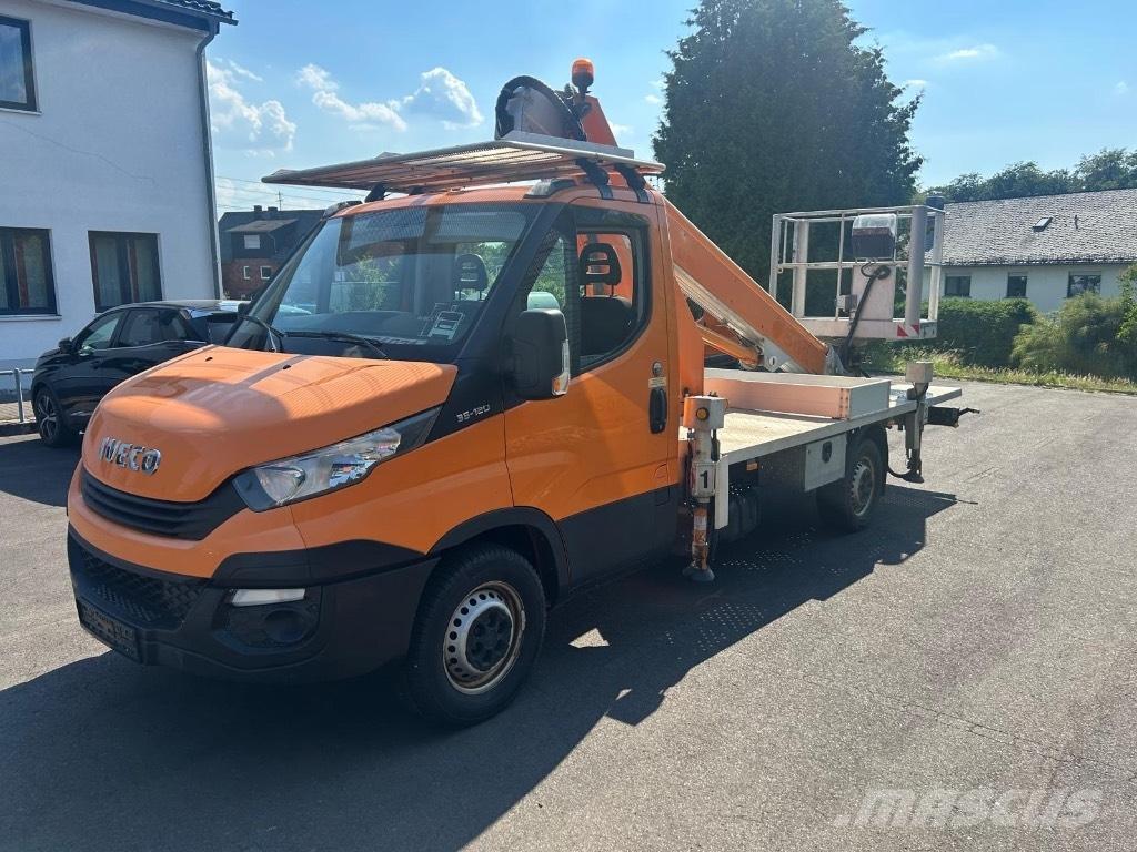 Multitel MT 162 Nostolava-autot