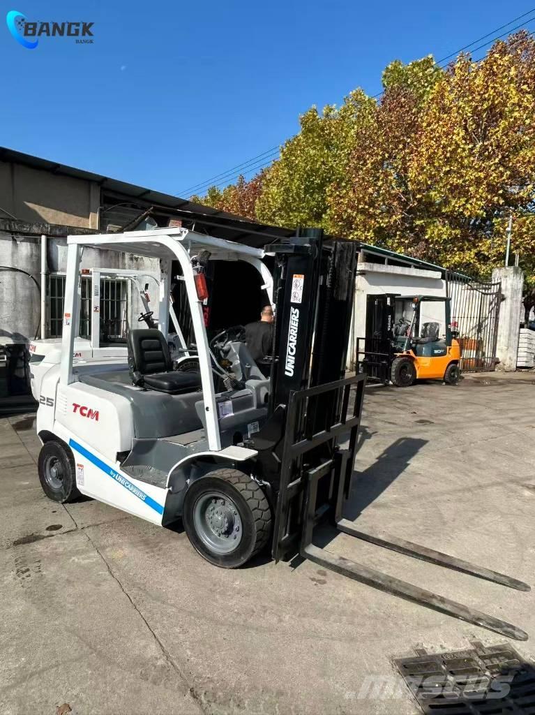 TCM FD25T3C Dieseltrukit