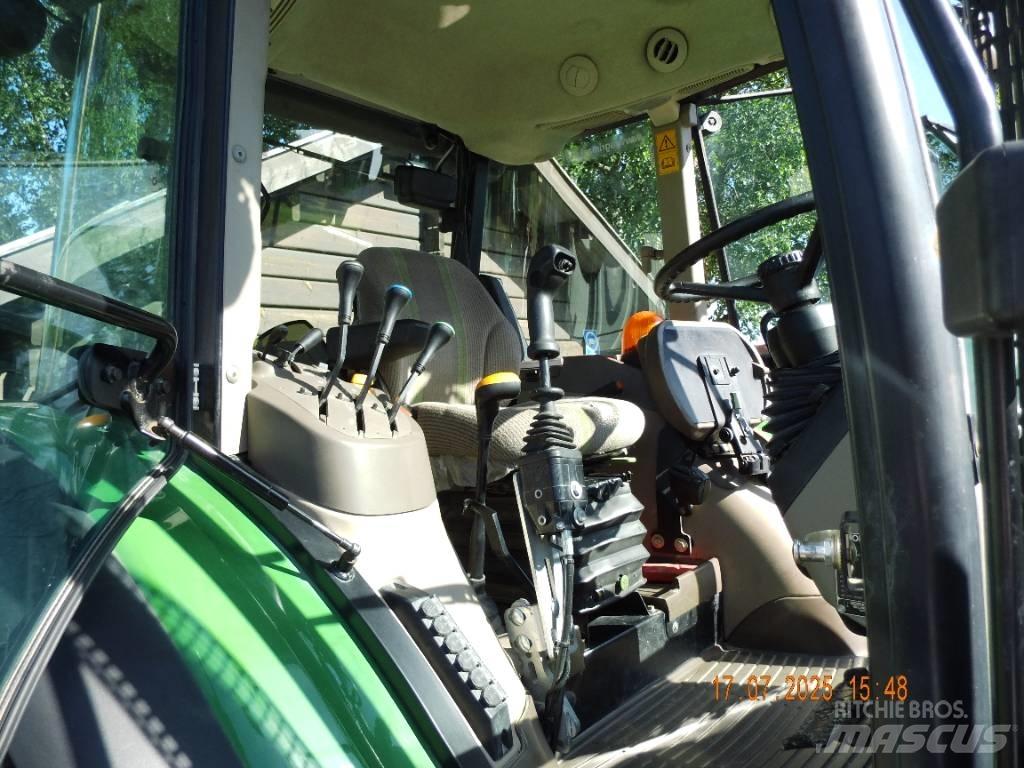 John Deere 5100 M Traktorit