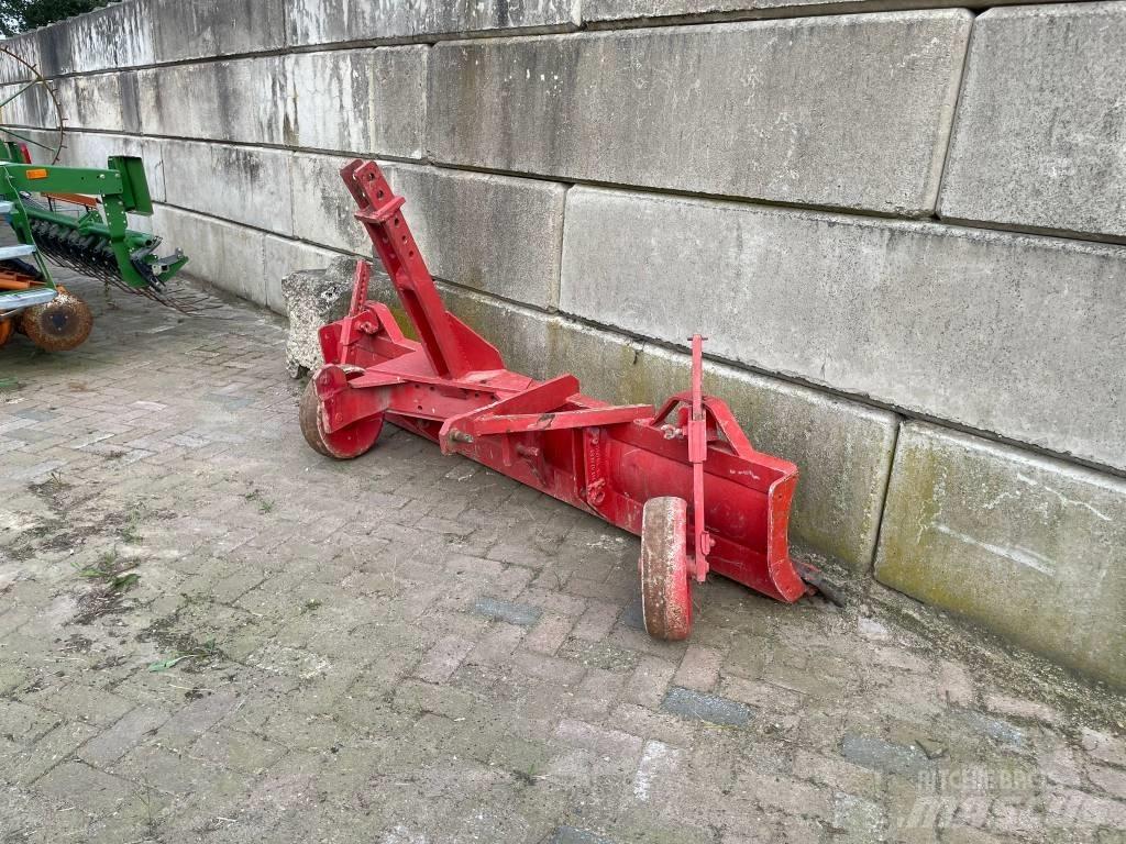  Grondschuif Lanat