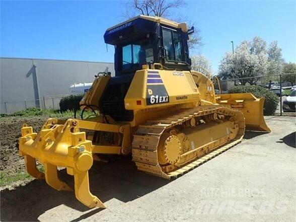 Komatsu D61EXi-24 Telaketjupuskutraktorit