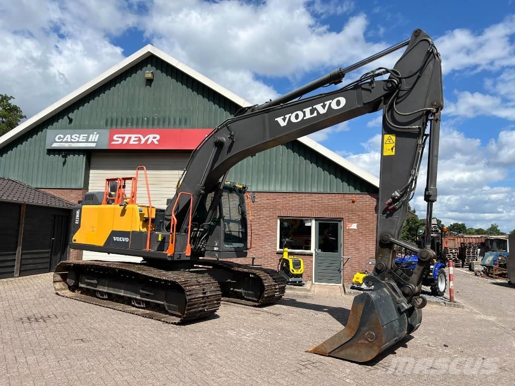 Volvo EC 200 E Telakaivukoneet