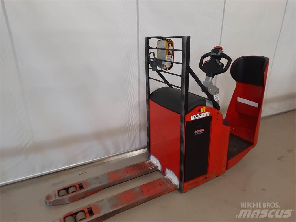 Manitou EP22M PFF Lavansiirtotrukit ajotasolla