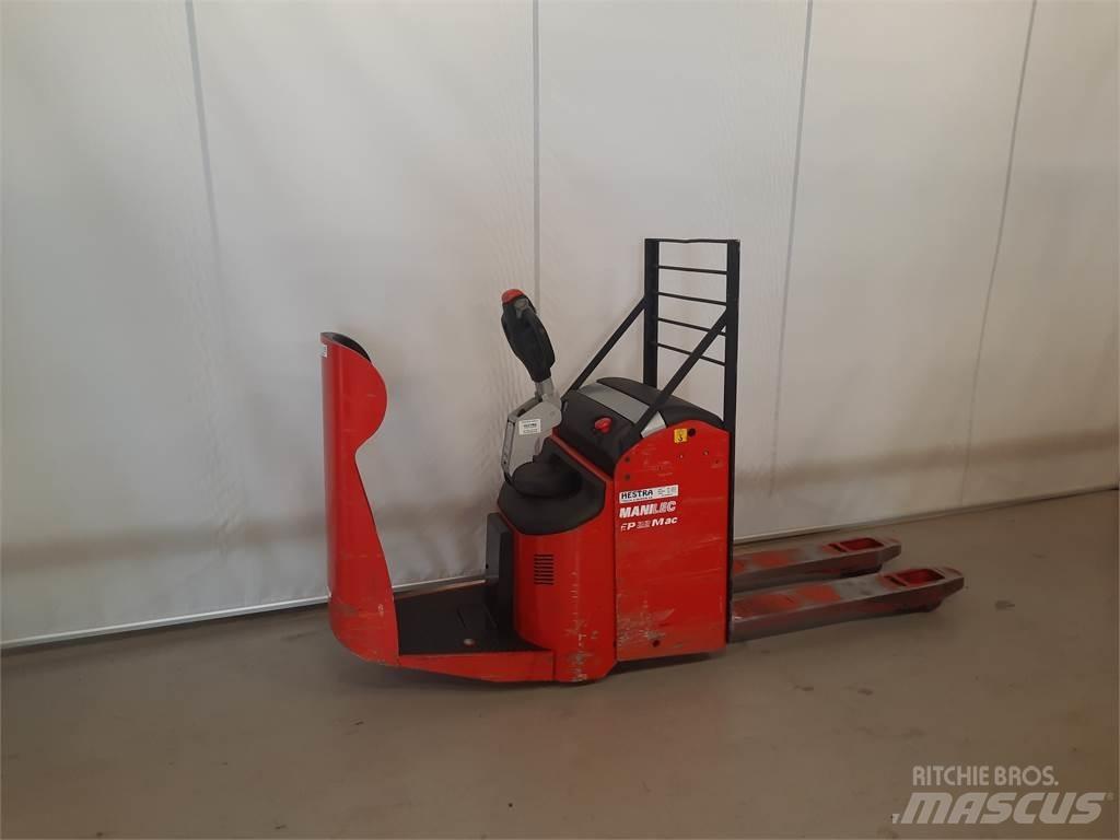Manitou EP22M PFF Lavansiirtotrukit ajotasolla