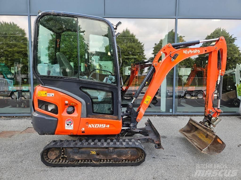 Kubota KX 019-4 Minikaivukoneet < 7t