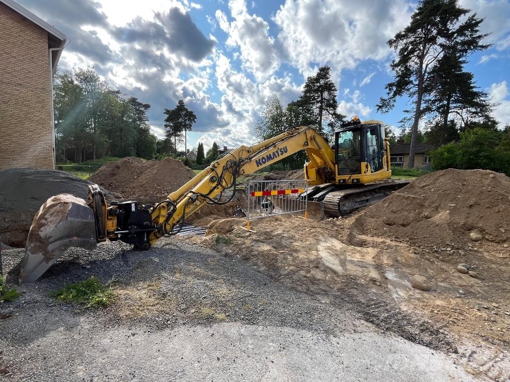 Komatsu PC138US-11 Telakaivukoneet