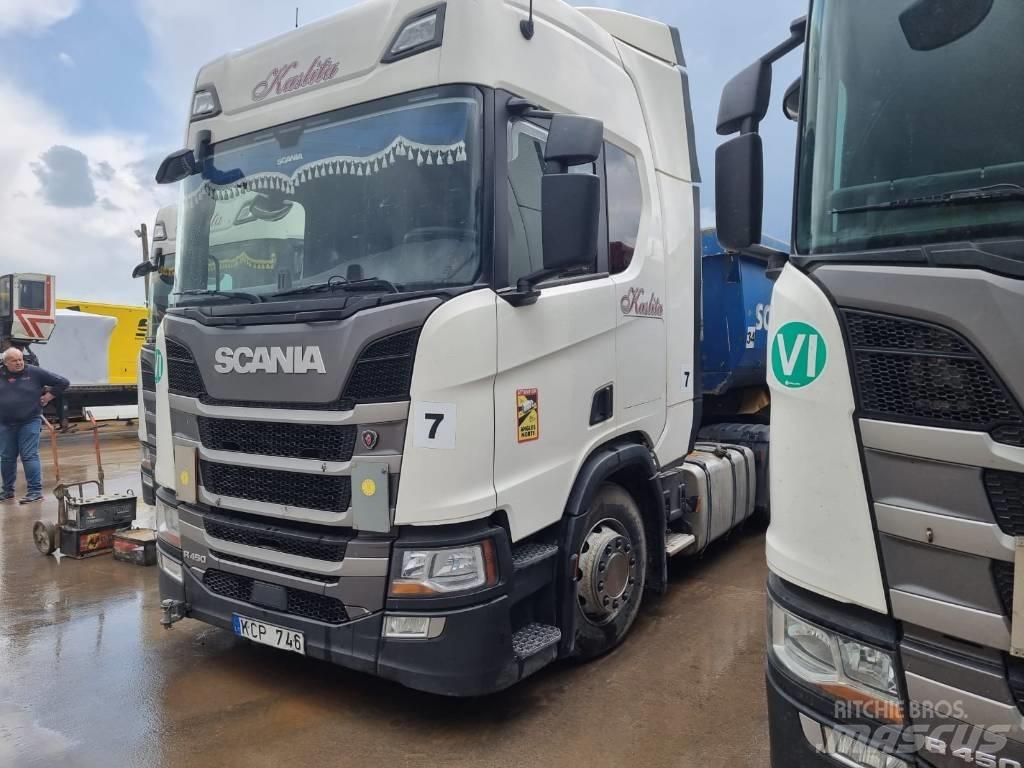 Scania R 450 Vetopöytäautot