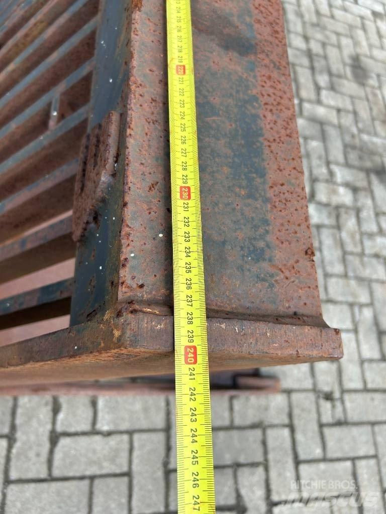Volvo Puin Bak Seulakauhat