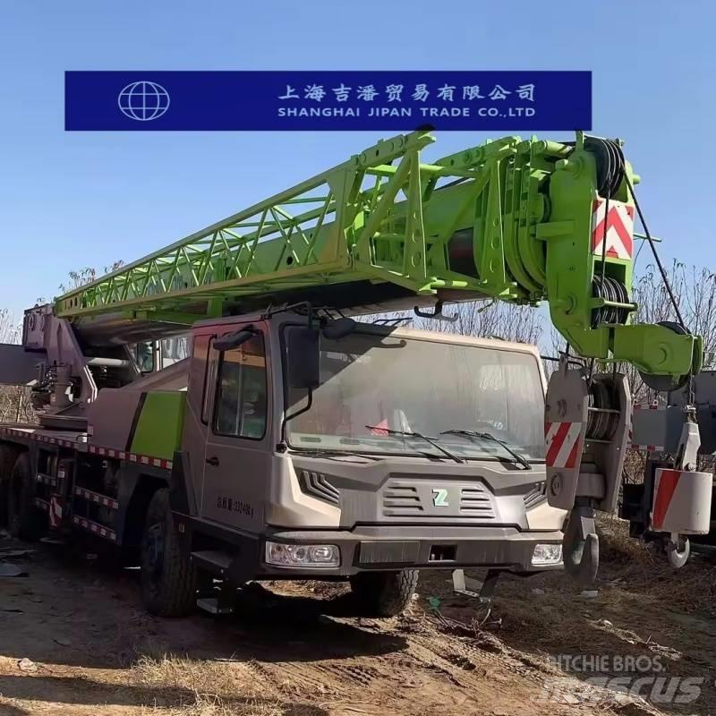 Zoomlion QY 30 V Mobiilinosturit