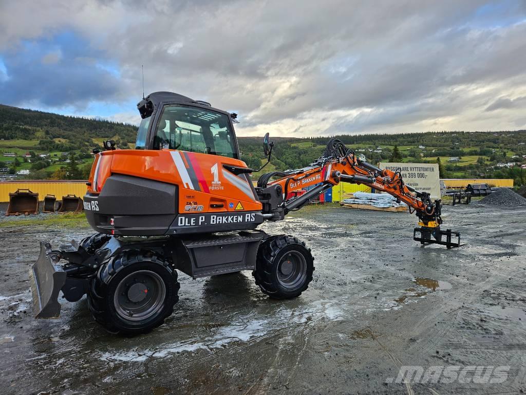 Hitachi ZX 95 W-7 Pyöräkaivukoneet
