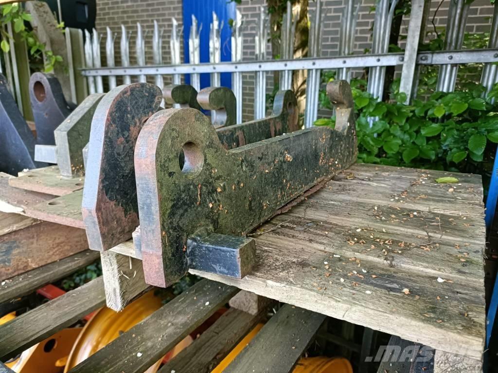 JCB WELD ON BRACKETS Muut kuormaus- ja kaivuulaitteet sekä lisävarusteet