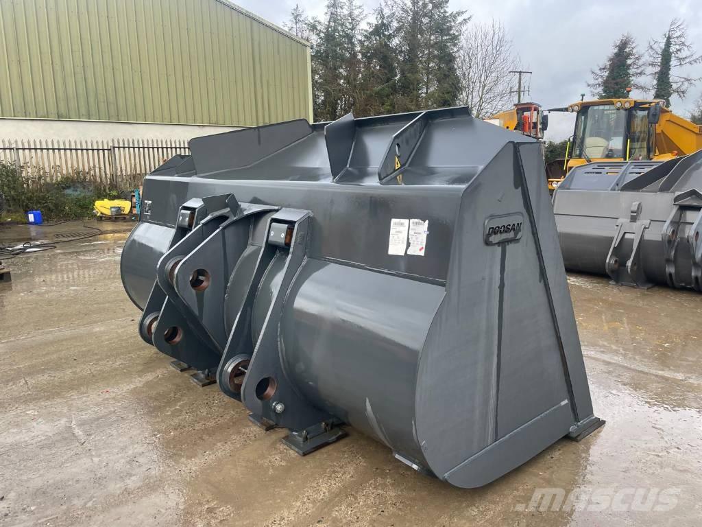 Doosan DL550 bucket Kauhat