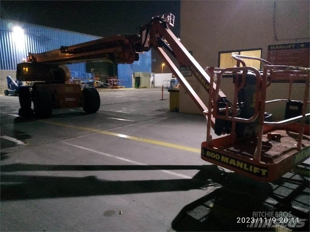 JLG 1200SJP Teleskooppipuominostimet