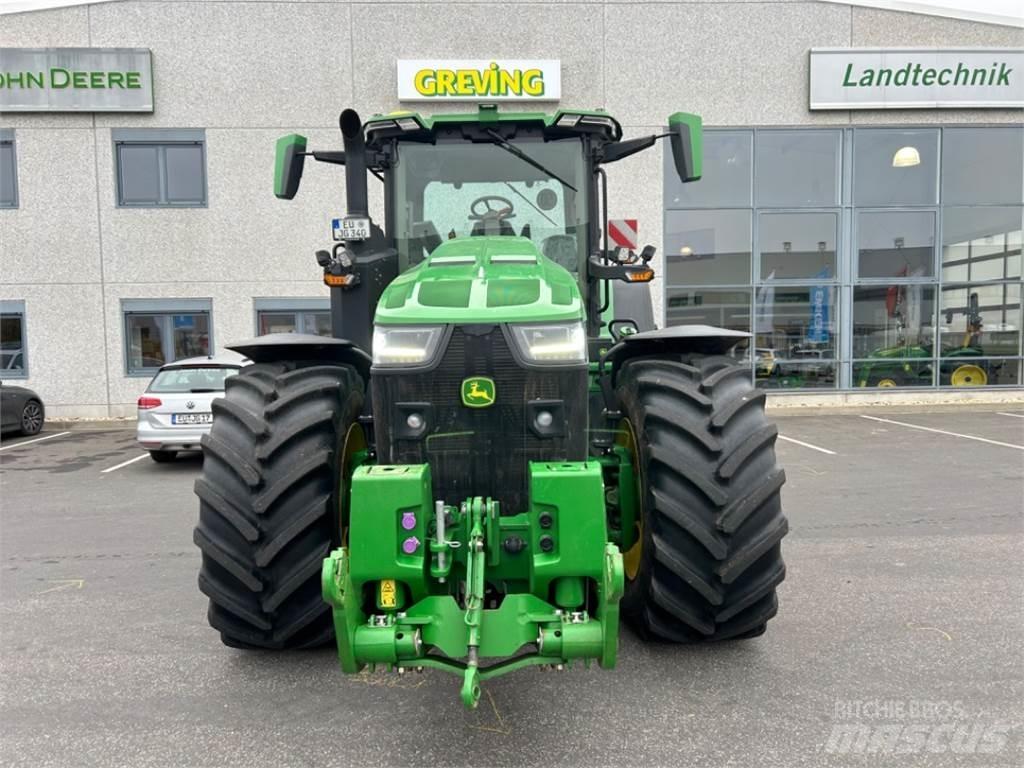 John Deere 8R340 Traktorit
