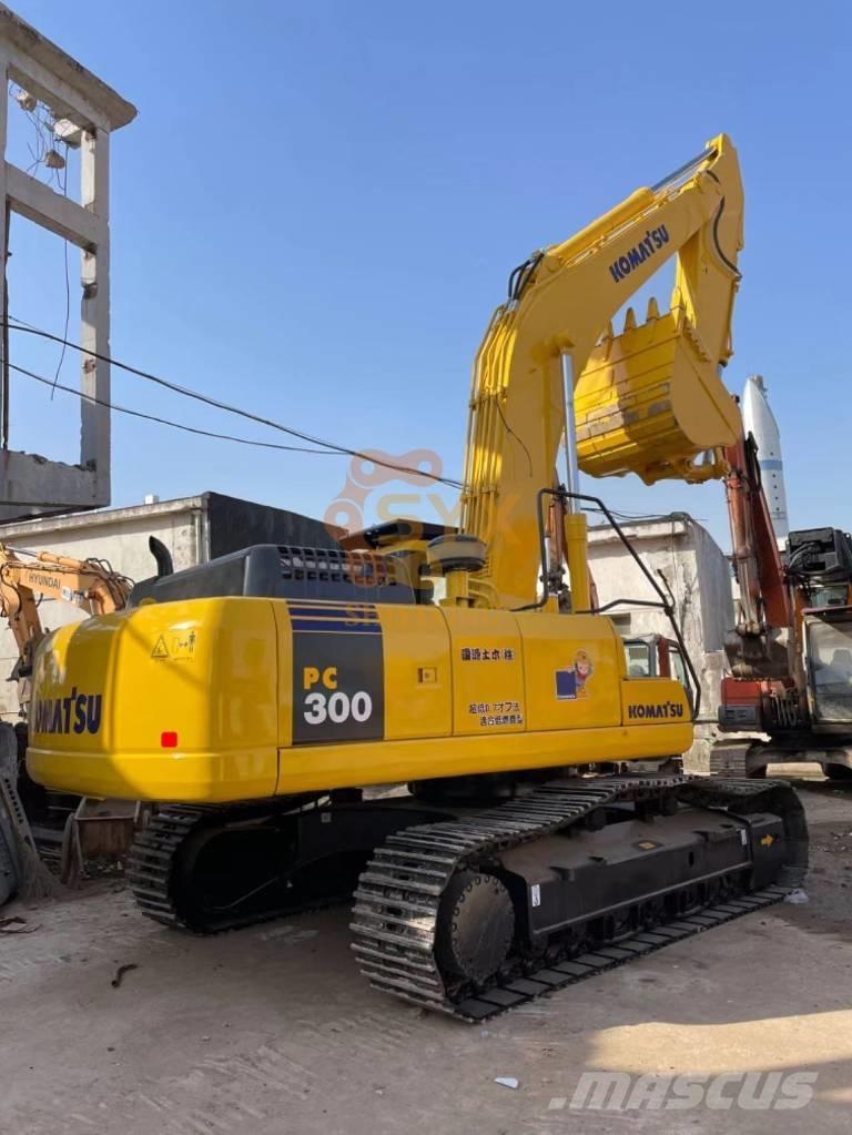 Komatsu PC 300 Telakaivukoneet