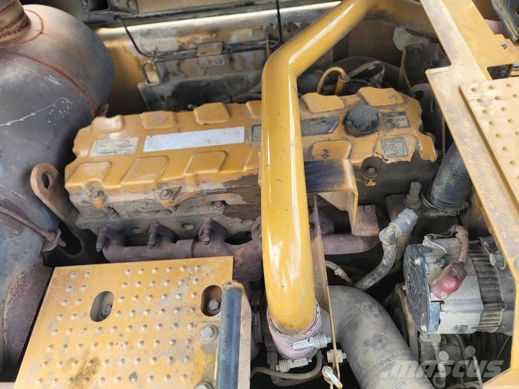 CAT 336D2L Telakaivukoneet