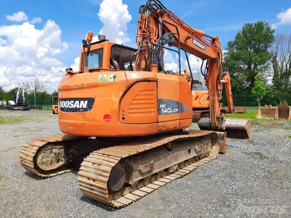 Doosan DX 140 LCR-3 Telakaivukoneet