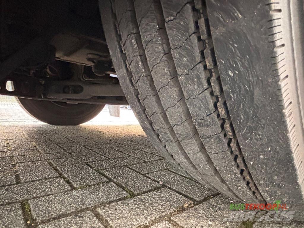 Setra S 415GT-HD Turistibussit