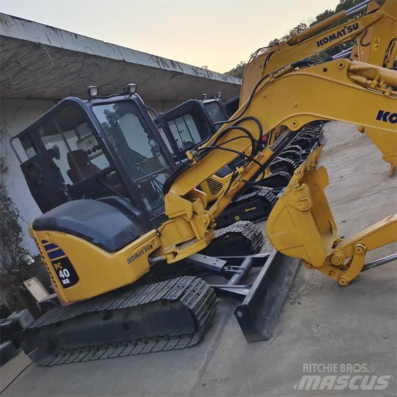 Komatsu PC 40 Minikaivukoneet < 7t