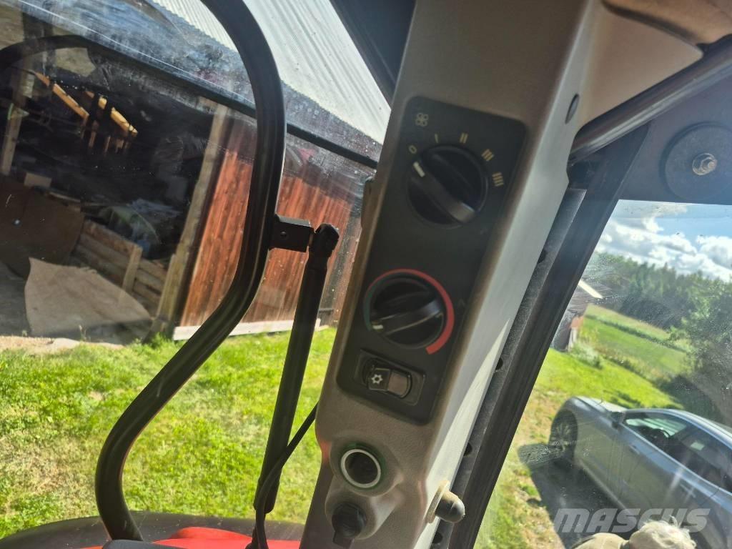 Case IH MXU 135 Traktorit