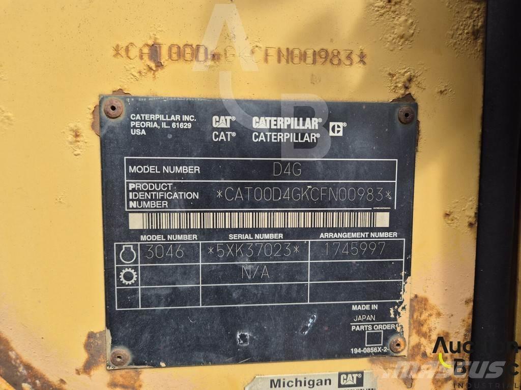 CAT D 4 G Telaketjupuskutraktorit