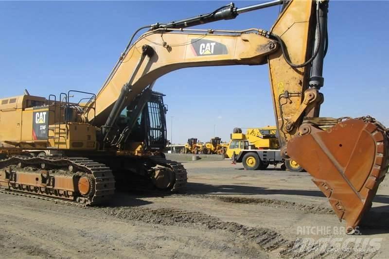 CAT 374FL Minikaivukoneet < 7t
