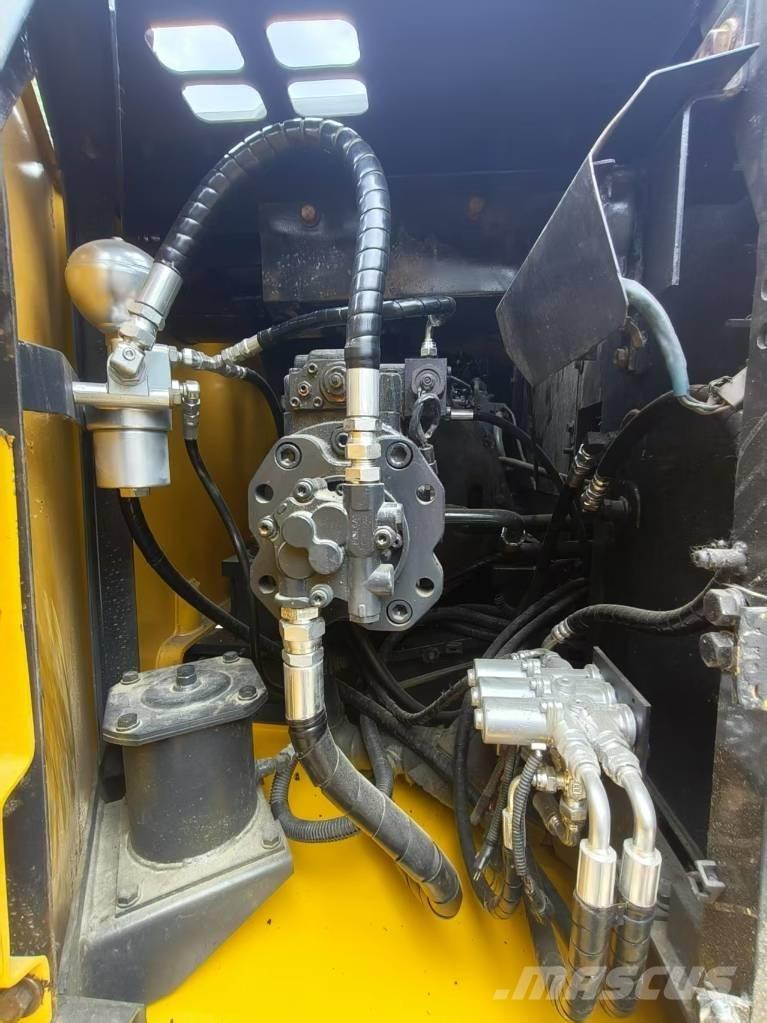 Sumitomo SH120 Telakaivukoneet