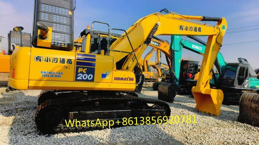 Komatsu PC 200-8 Midikaivukoneet 7t - 12t