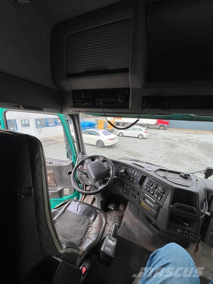Volvo FH 16 750 Vetopöytäautot