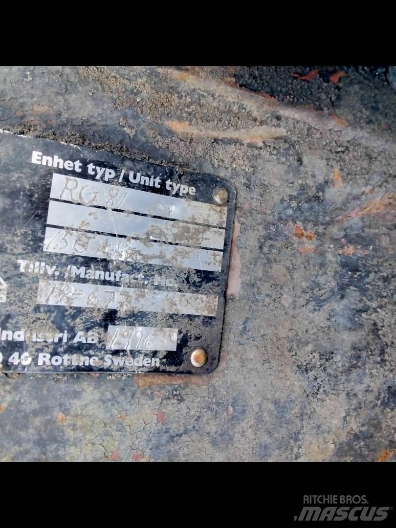 Rottne RG81 Kuormatraktorinosturit