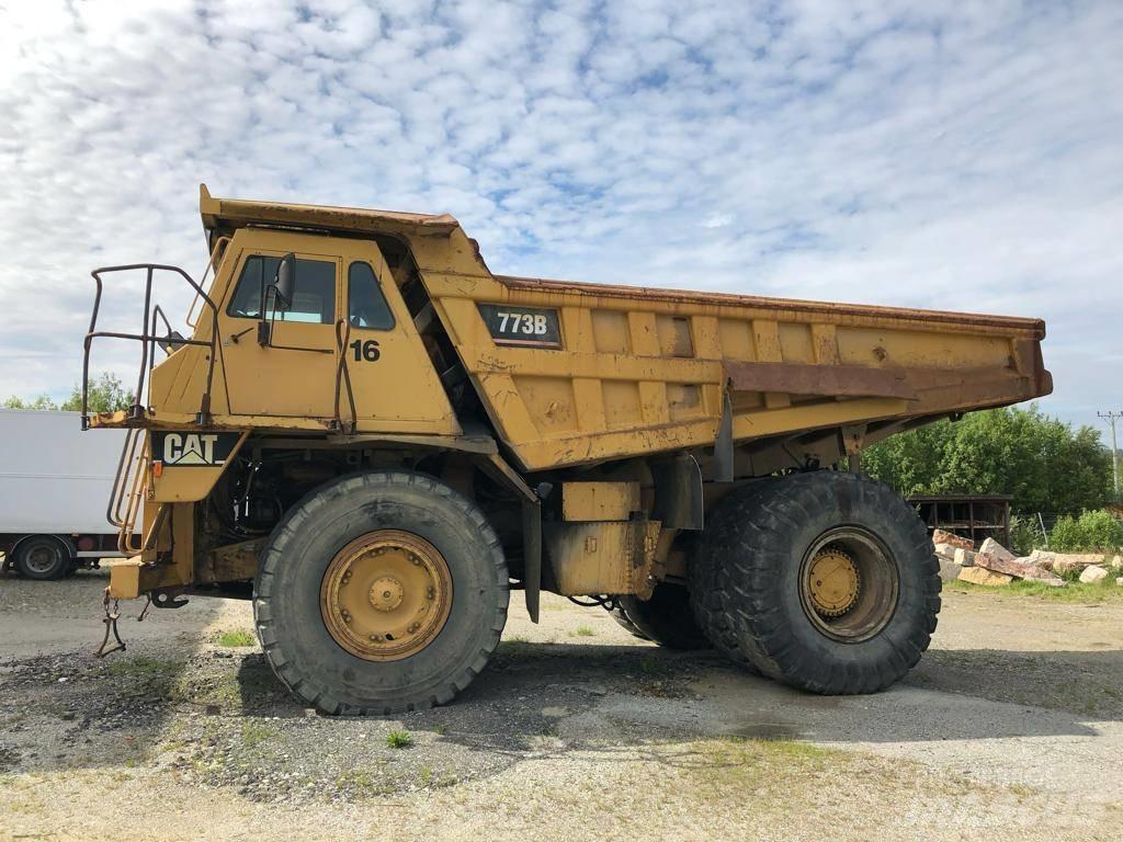 CAT 773 B Maansiirtoautot