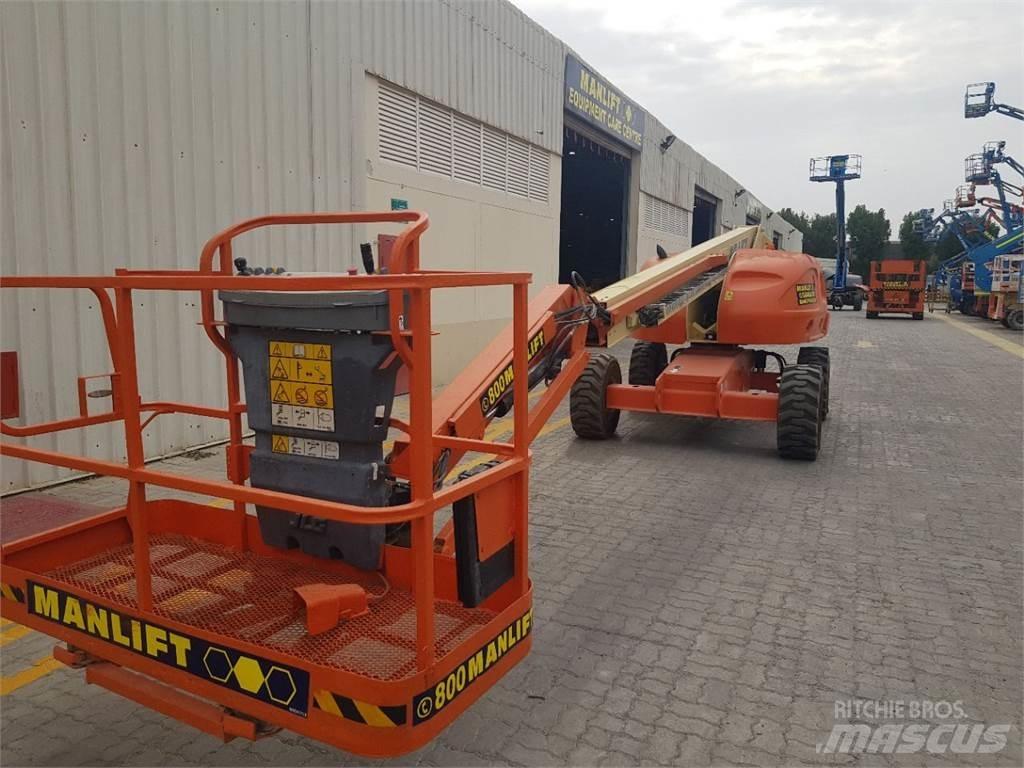 JLG 460SJ Teleskooppipuominostimet