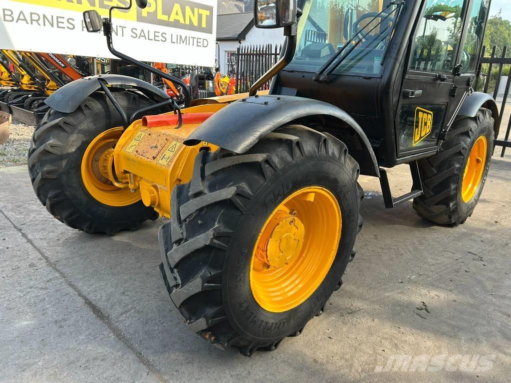 JCB 528 S Kurottajat