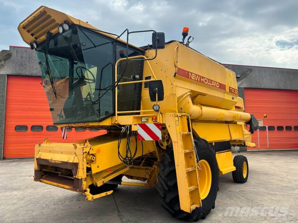 New Holland TX 32 Leikkuupuimurit