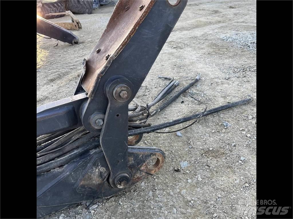 Loglift 210 Harvesterinosturit