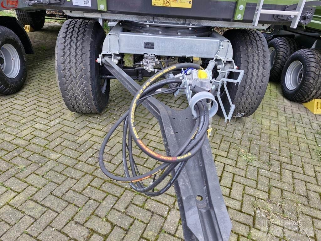 Fliegl DK 160 FOX Paalivaunut