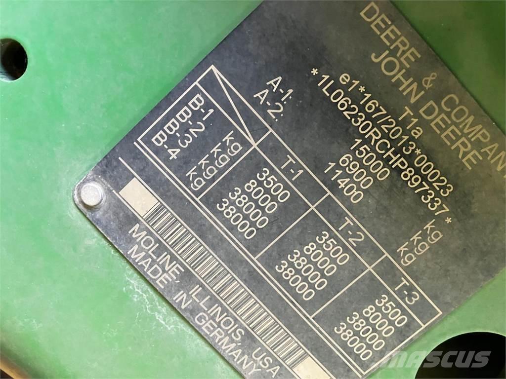 John Deere 6230R Traktorit